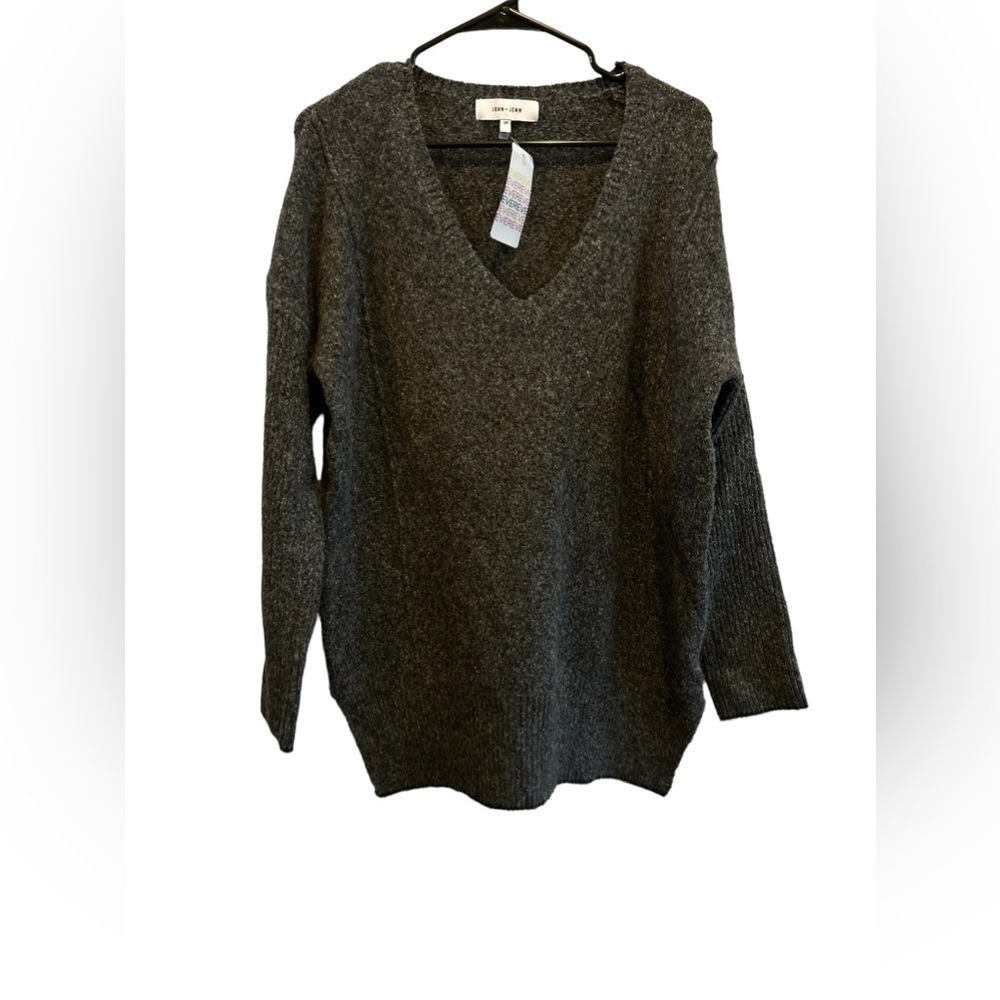 JOHN + JENN anthropology, gray V-neck sweater s/p